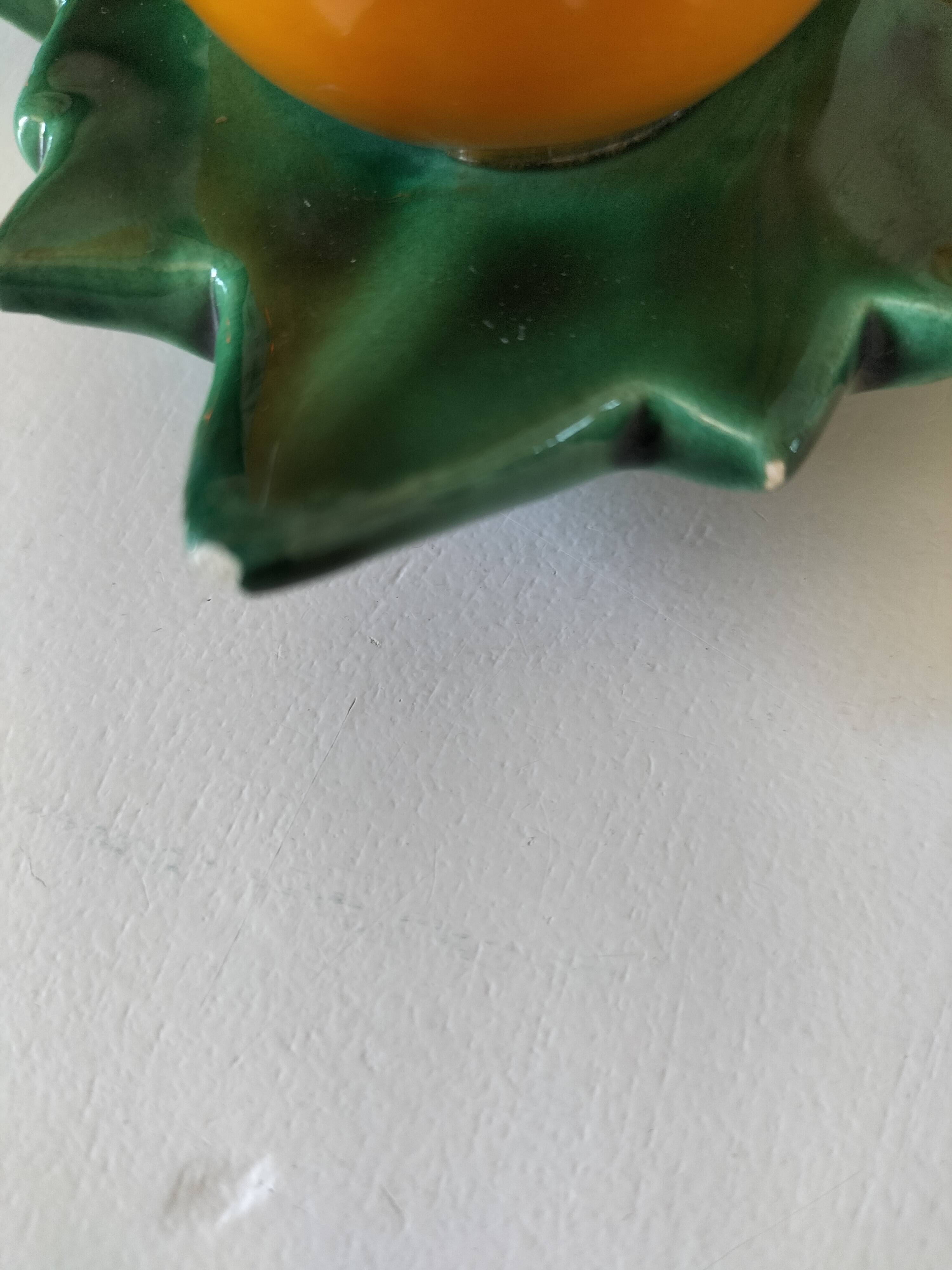 Pair of snail-shaped bowls and their leaf-shaped saucers – 1950s-1960s