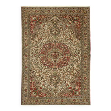 Turkish Wool Vintage Kayseri Rug 205 cm x 286 cm
