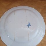 18th century earthenware plate.