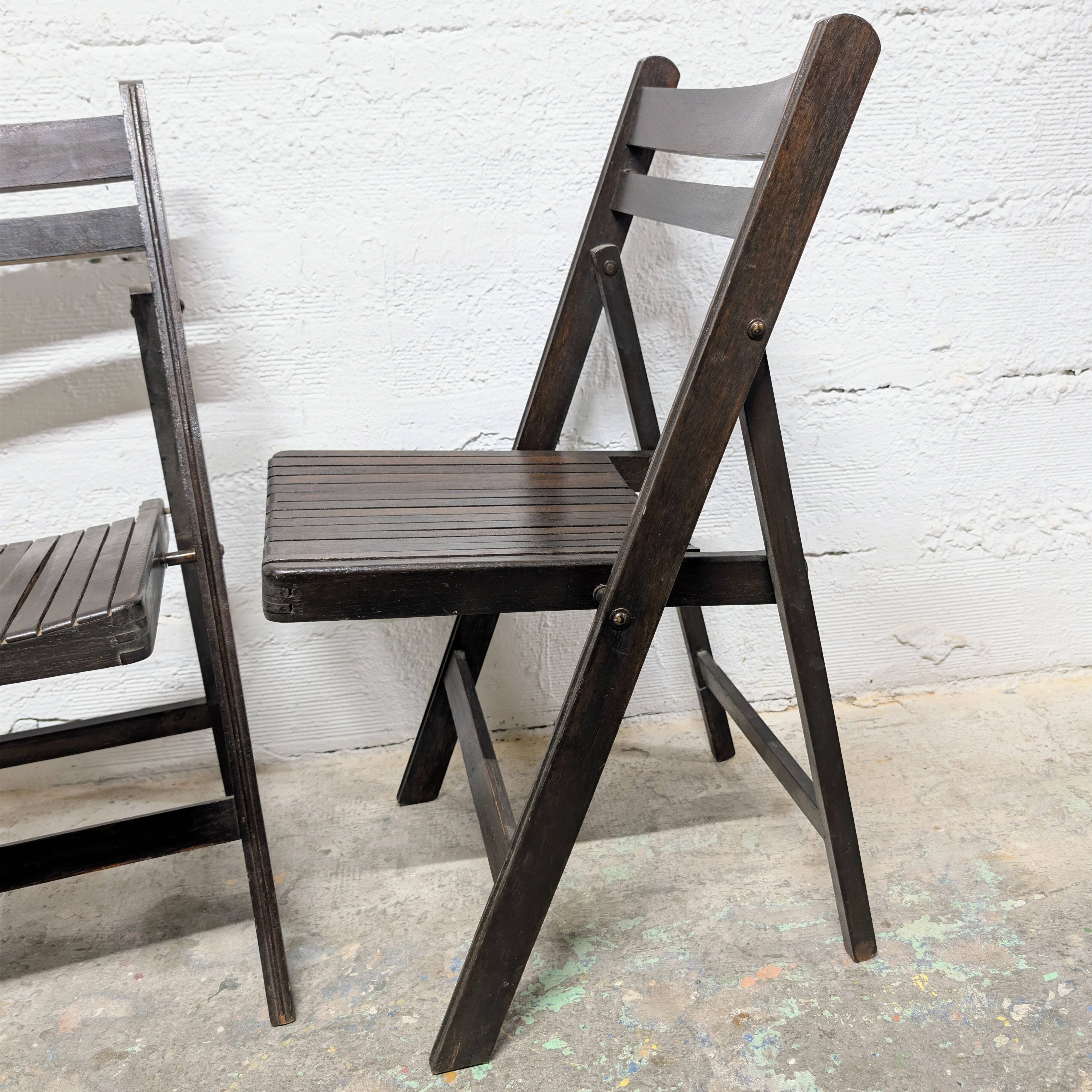 Chaise pliante en bois