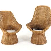 Set of 2 vintage rattan wicker armchairs with white teddy fabric