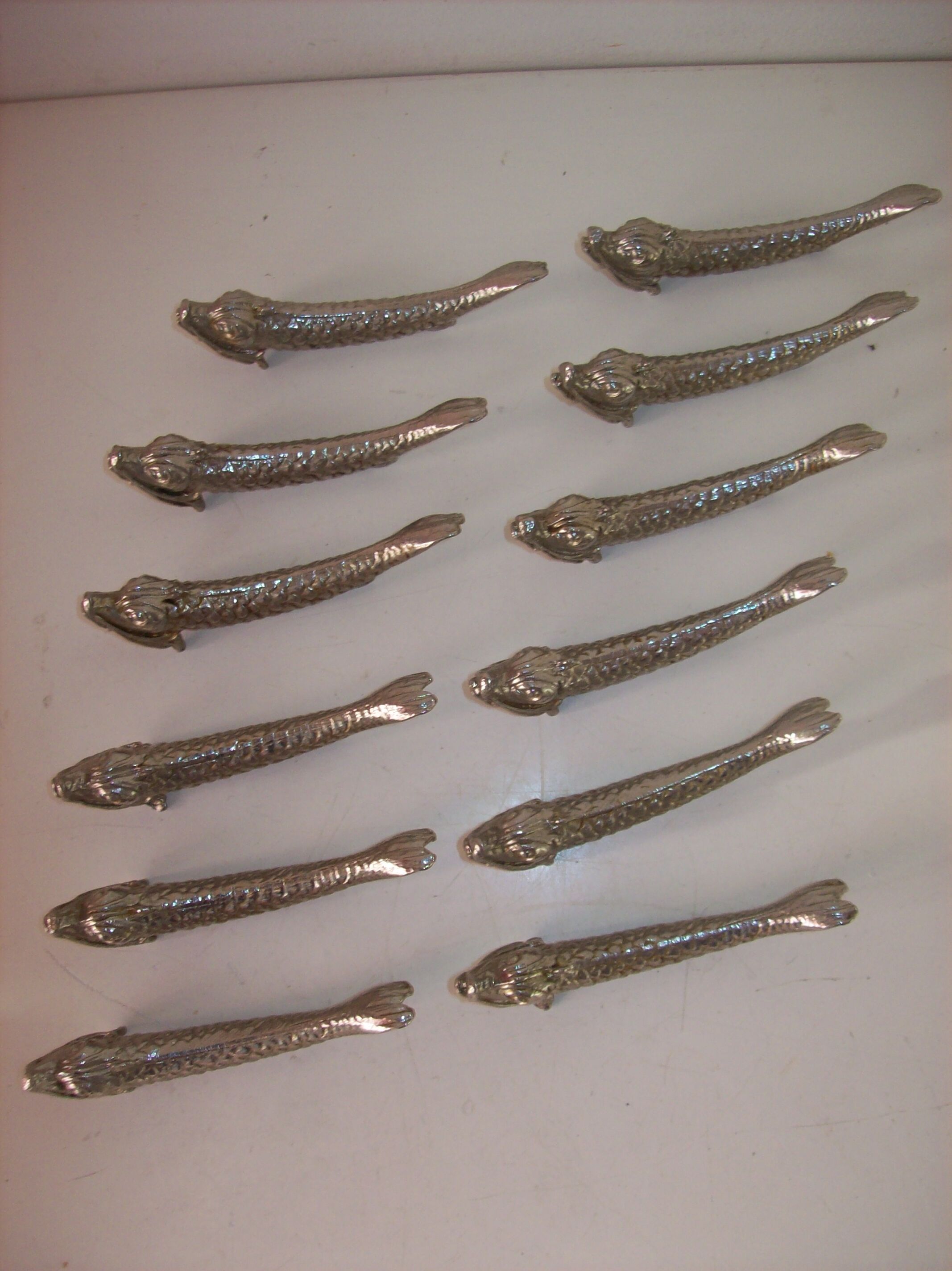 Set of 12 knife holders