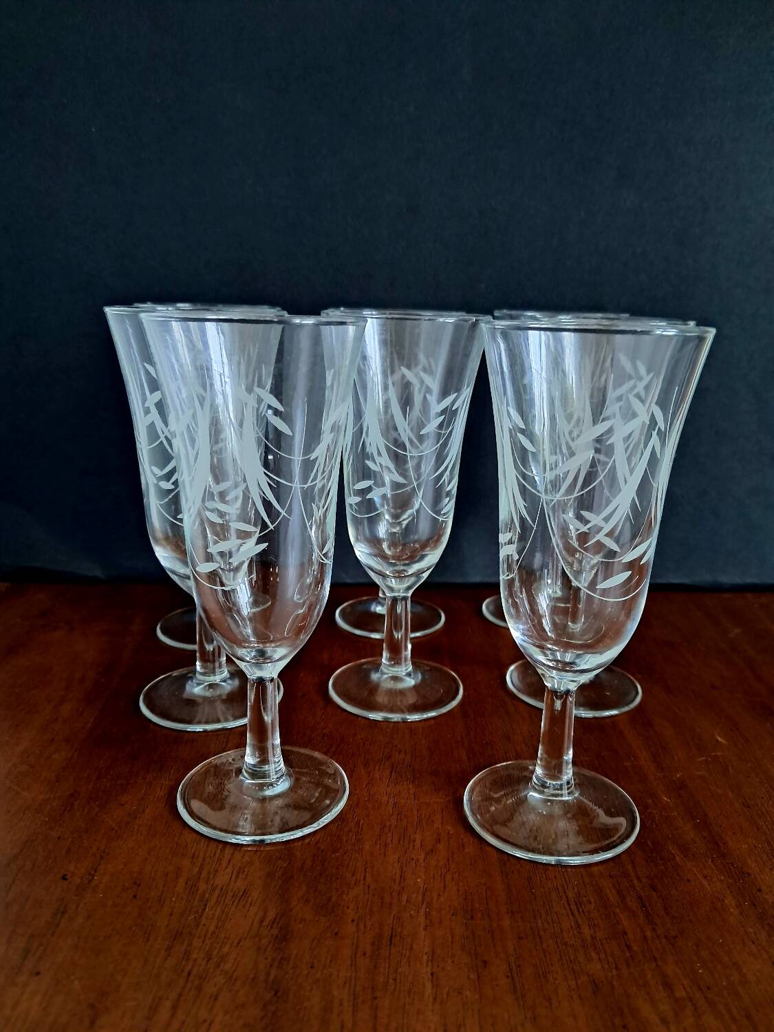 6 Luminarc foliage champagne flutes from the 60s