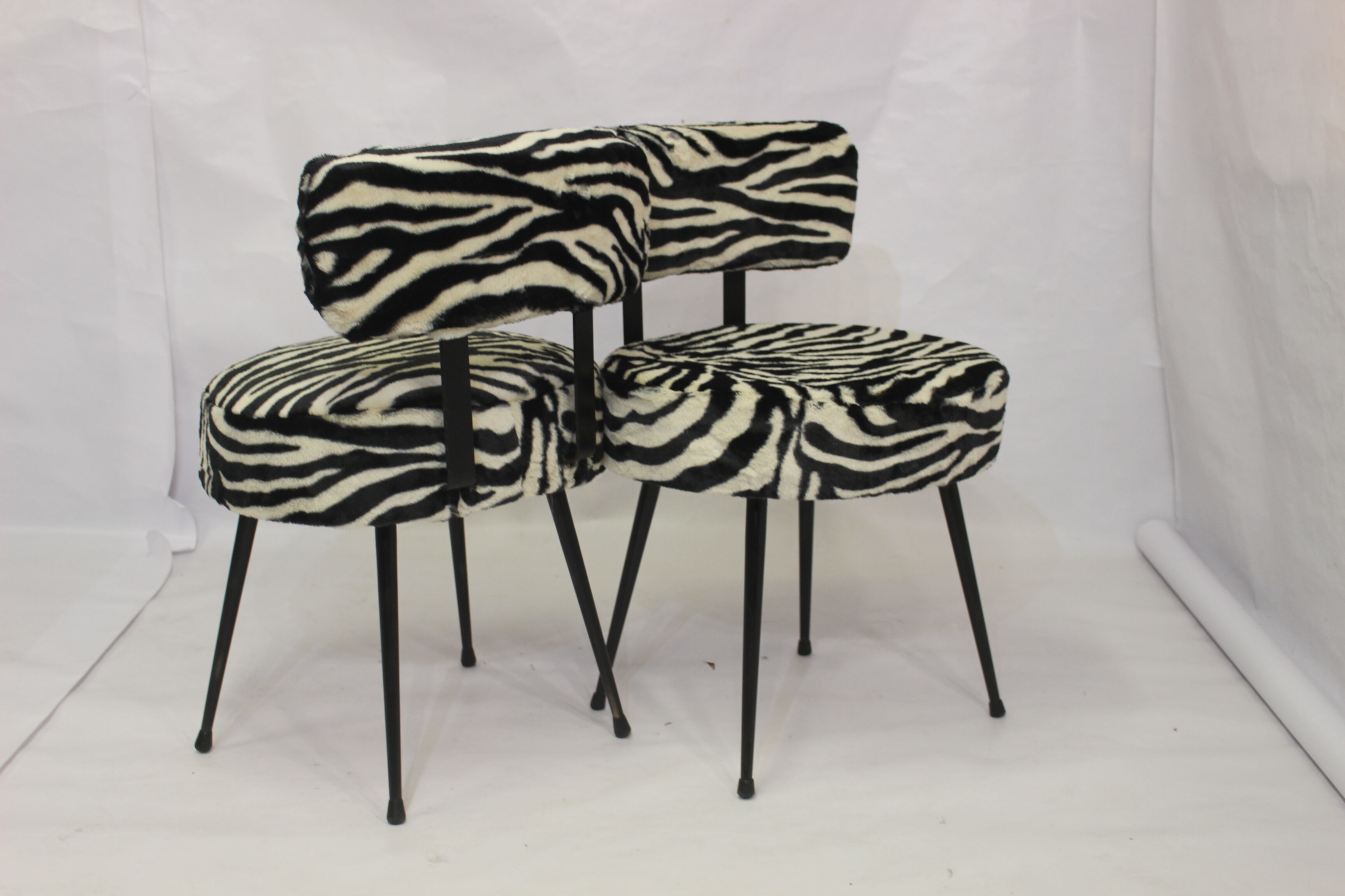 Pair of chairs pelfran zebra fur fabric