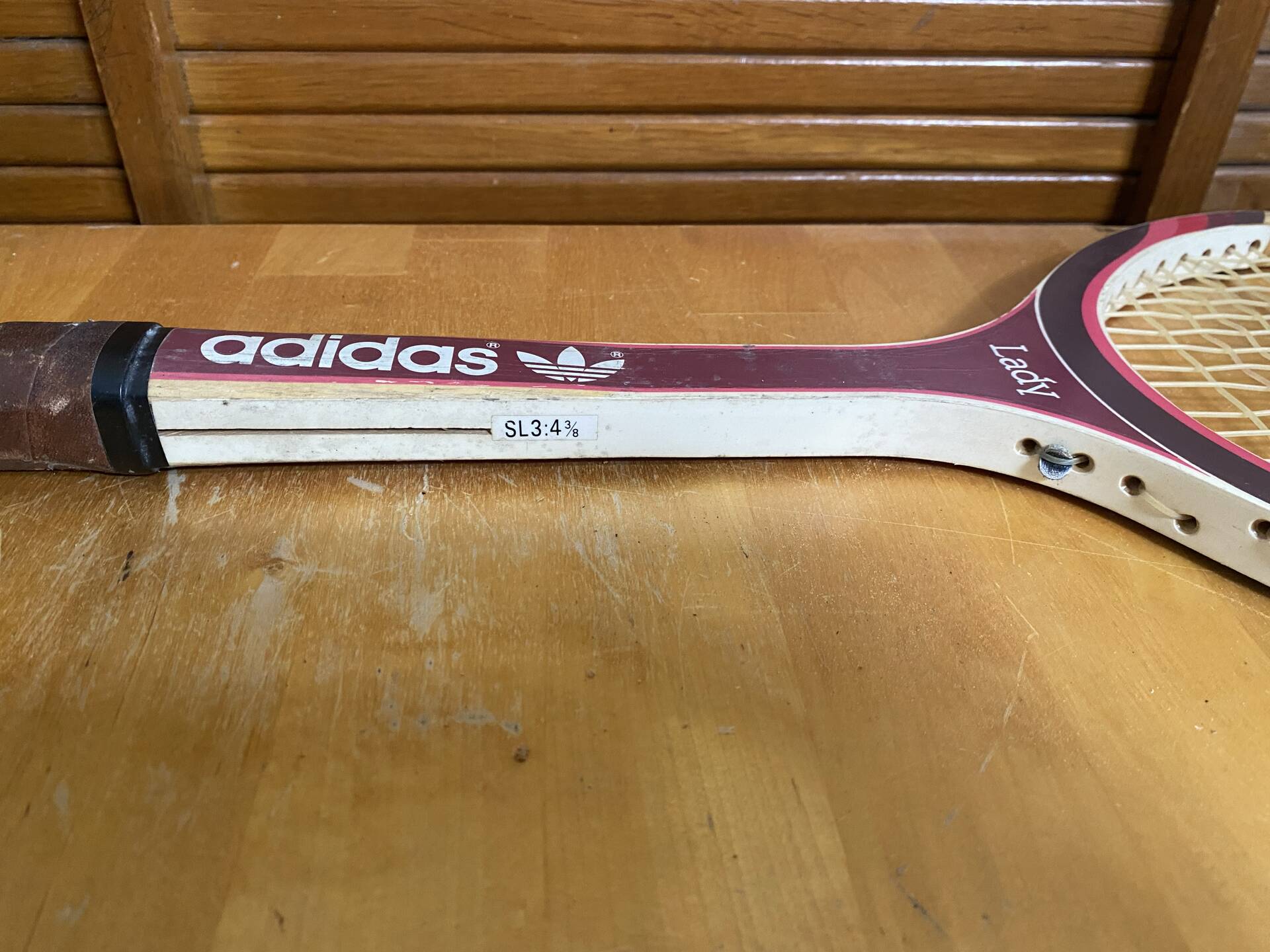 Vintage ADIDAS Lady Wooden Tennis Racket #E195