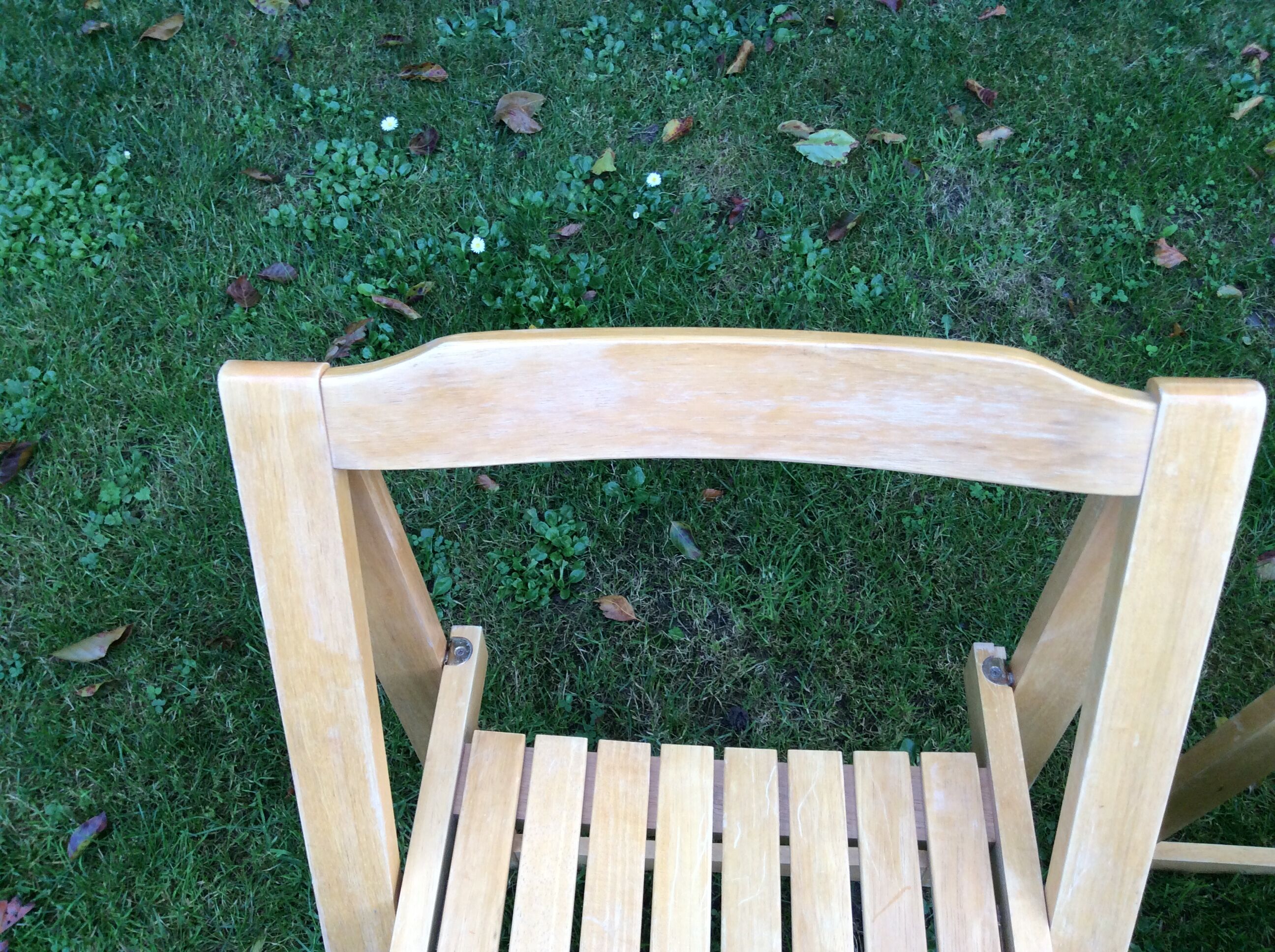 Series of 4 folding chairs