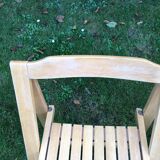 Series of 4 folding chairs