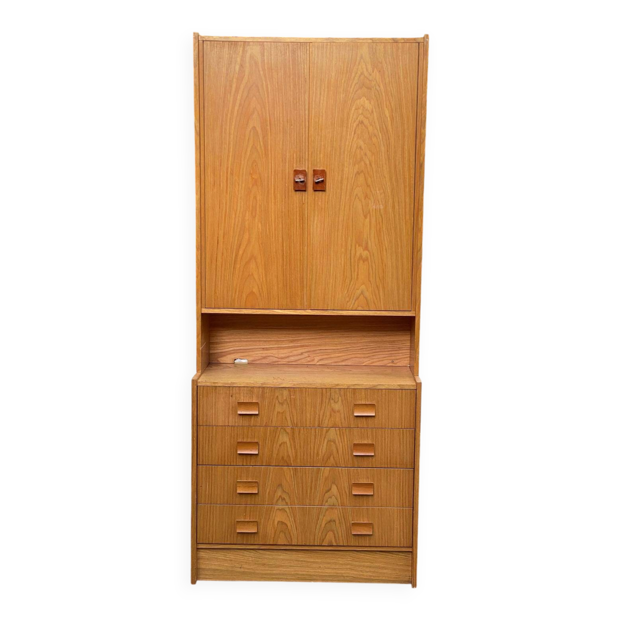 Scandinavian wardrobe with 2 sections in oak from the 1970s.