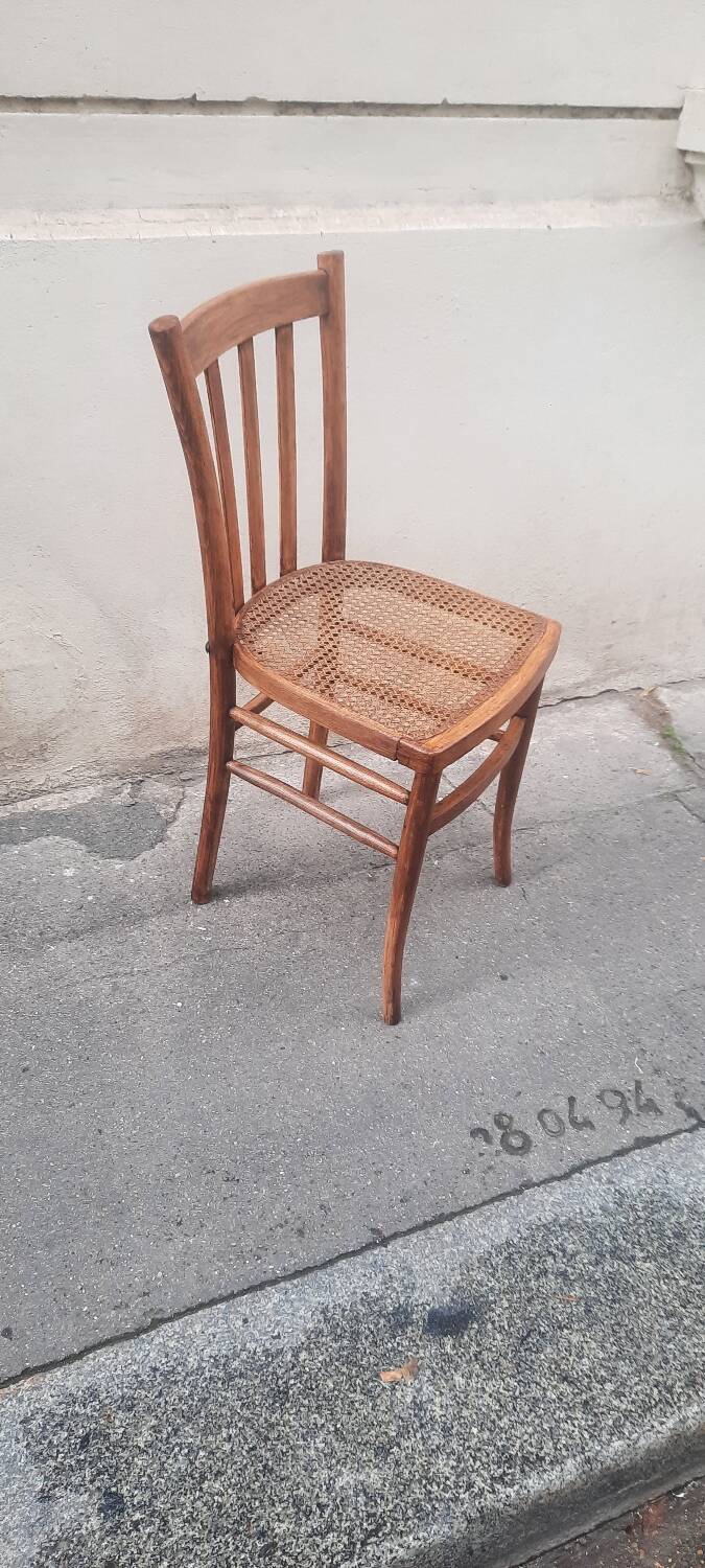Bistro chair