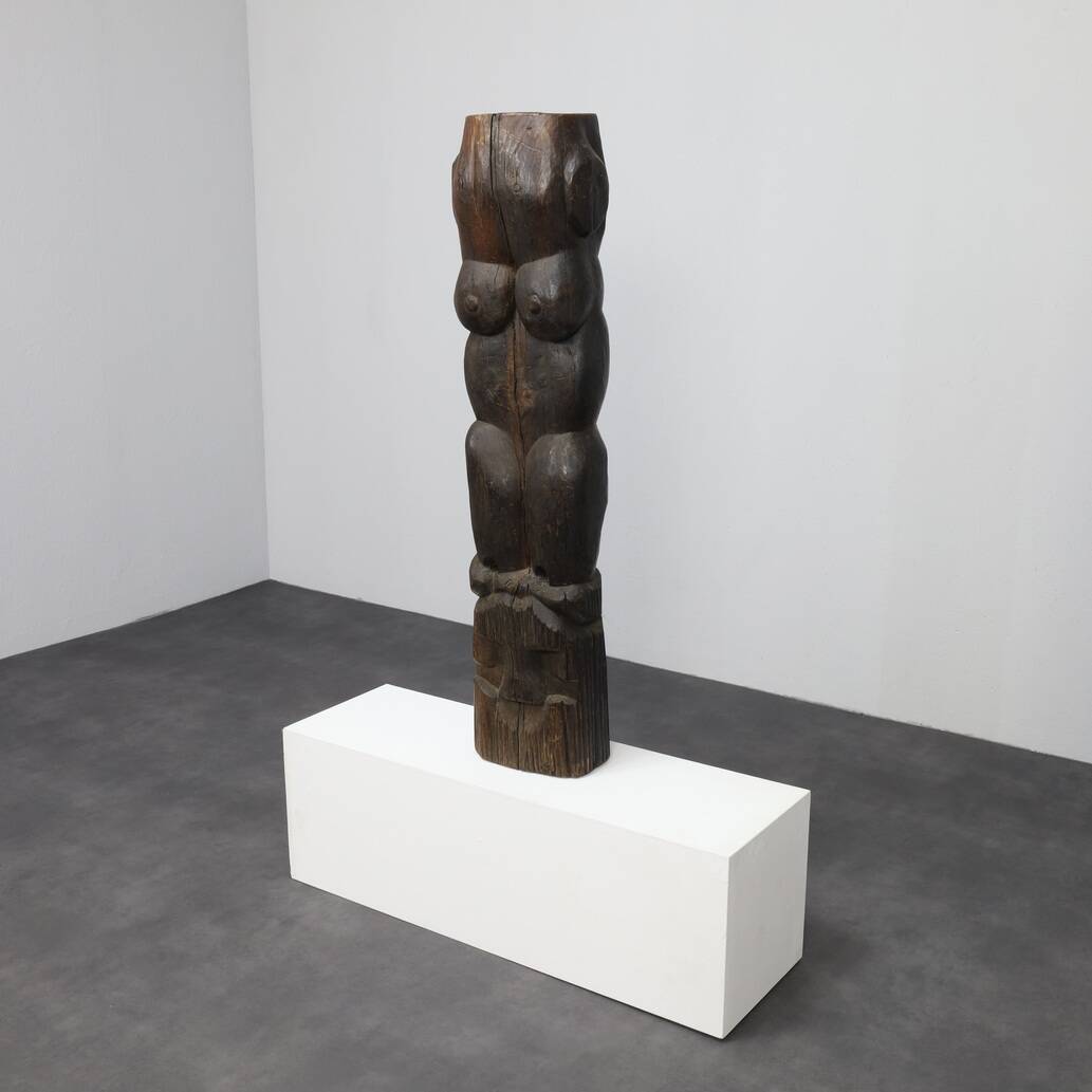 Sculpture in Carved Wood “Totem” by Mario Orsogna, 1977