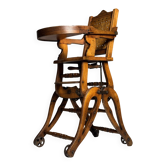 Chaise d'enfant victorienne antique