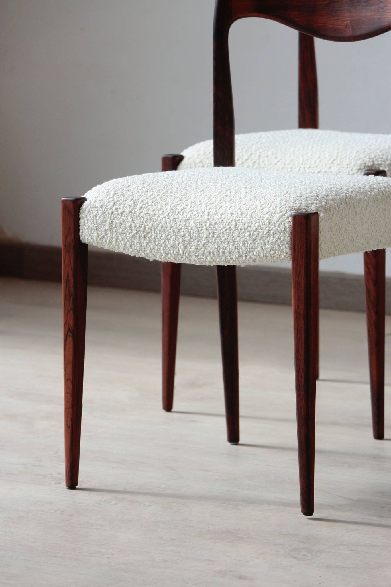 Set of 4 Scandinavian rosewood chairs – Otto Møller style | Vintage
