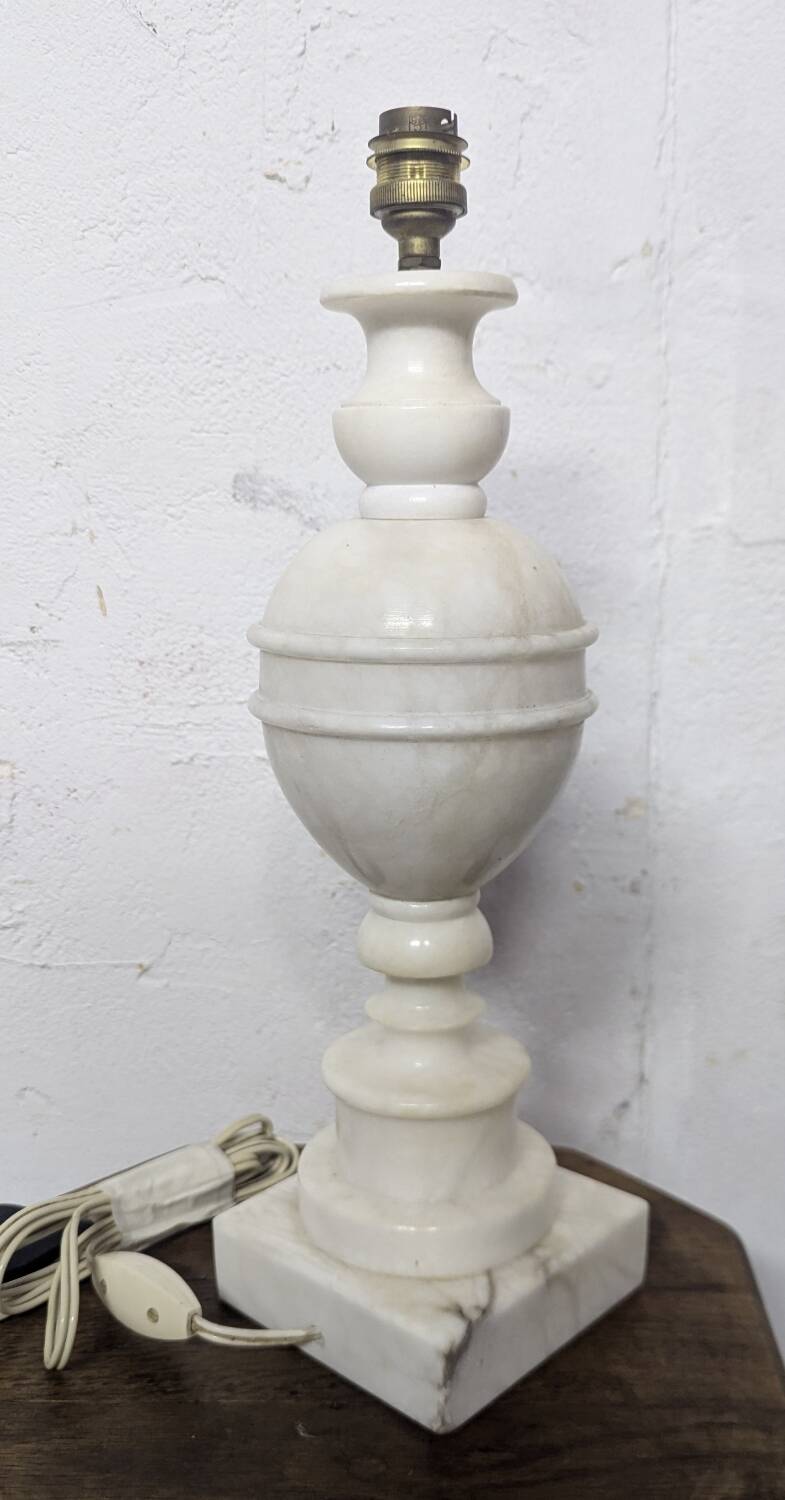 Alabaster lamp, 1960-70