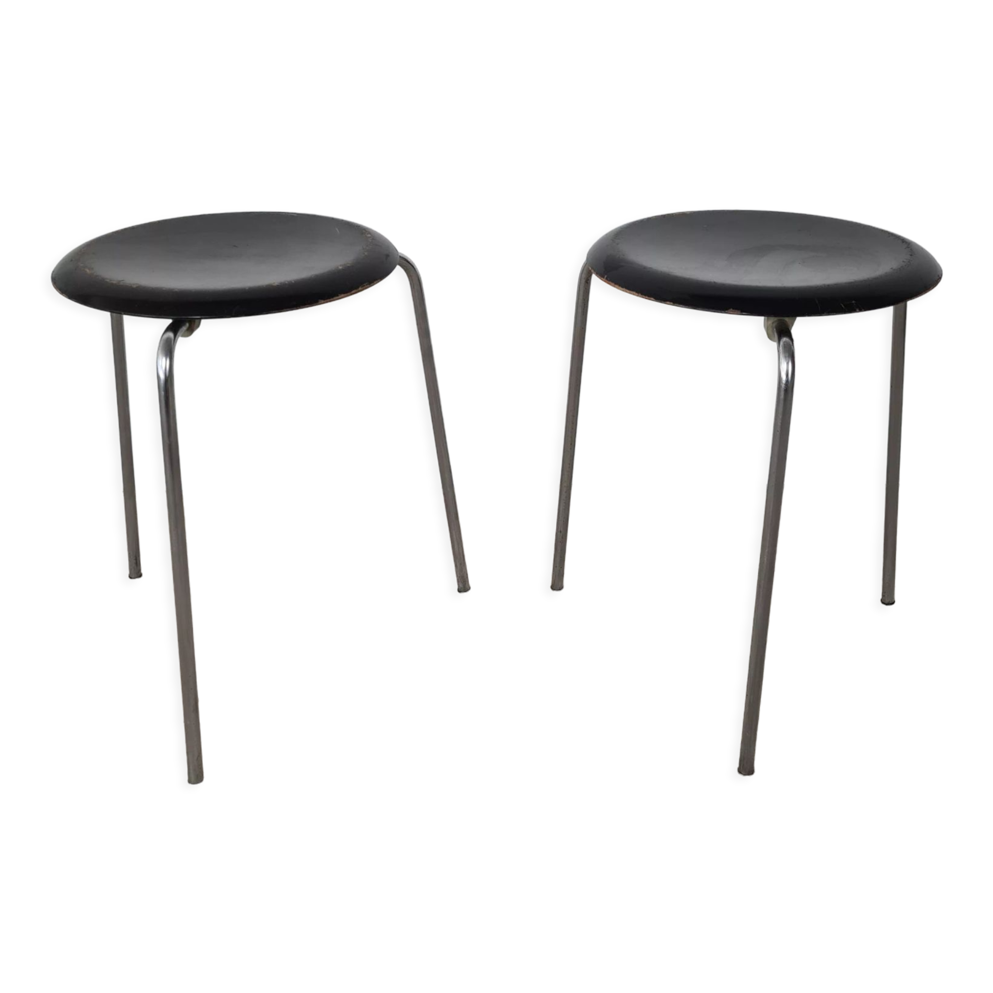 Set of two black "Dot" stools by Arne Jacobsen for Fritz Hansen