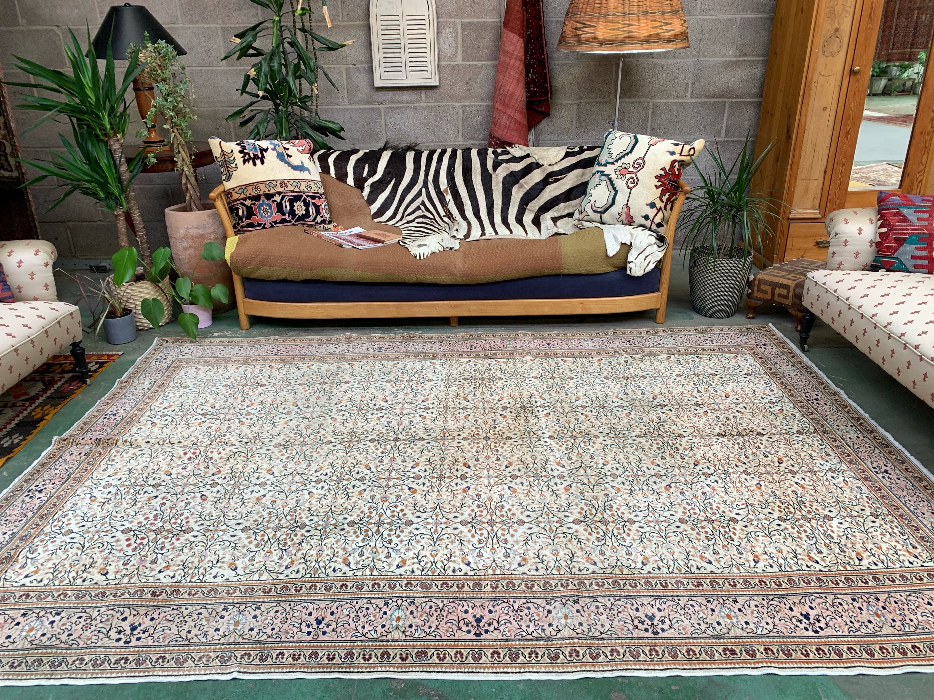 Vintage Turkish Rug 200x290 cm