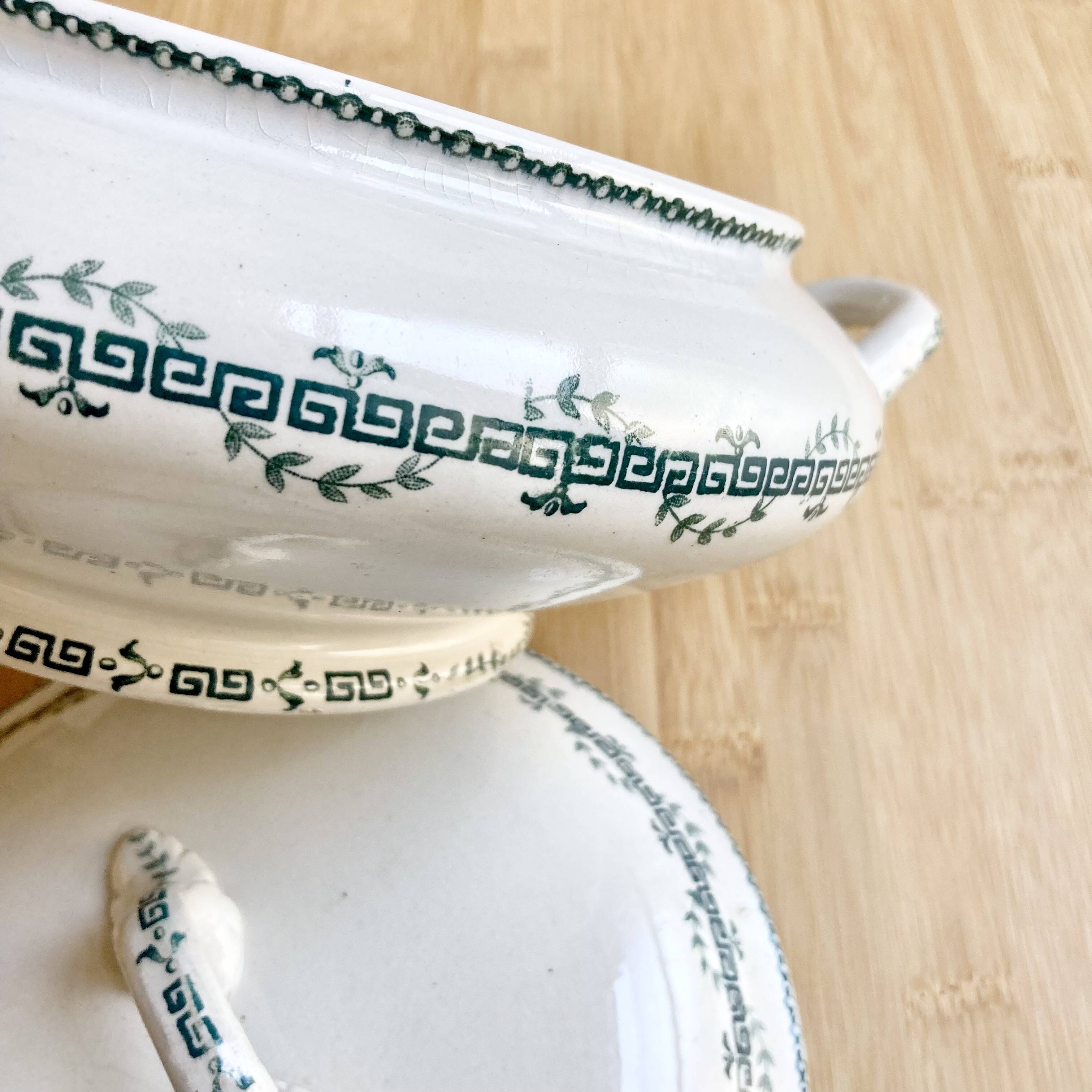 19th century "opaque Gien" iron clay tureen