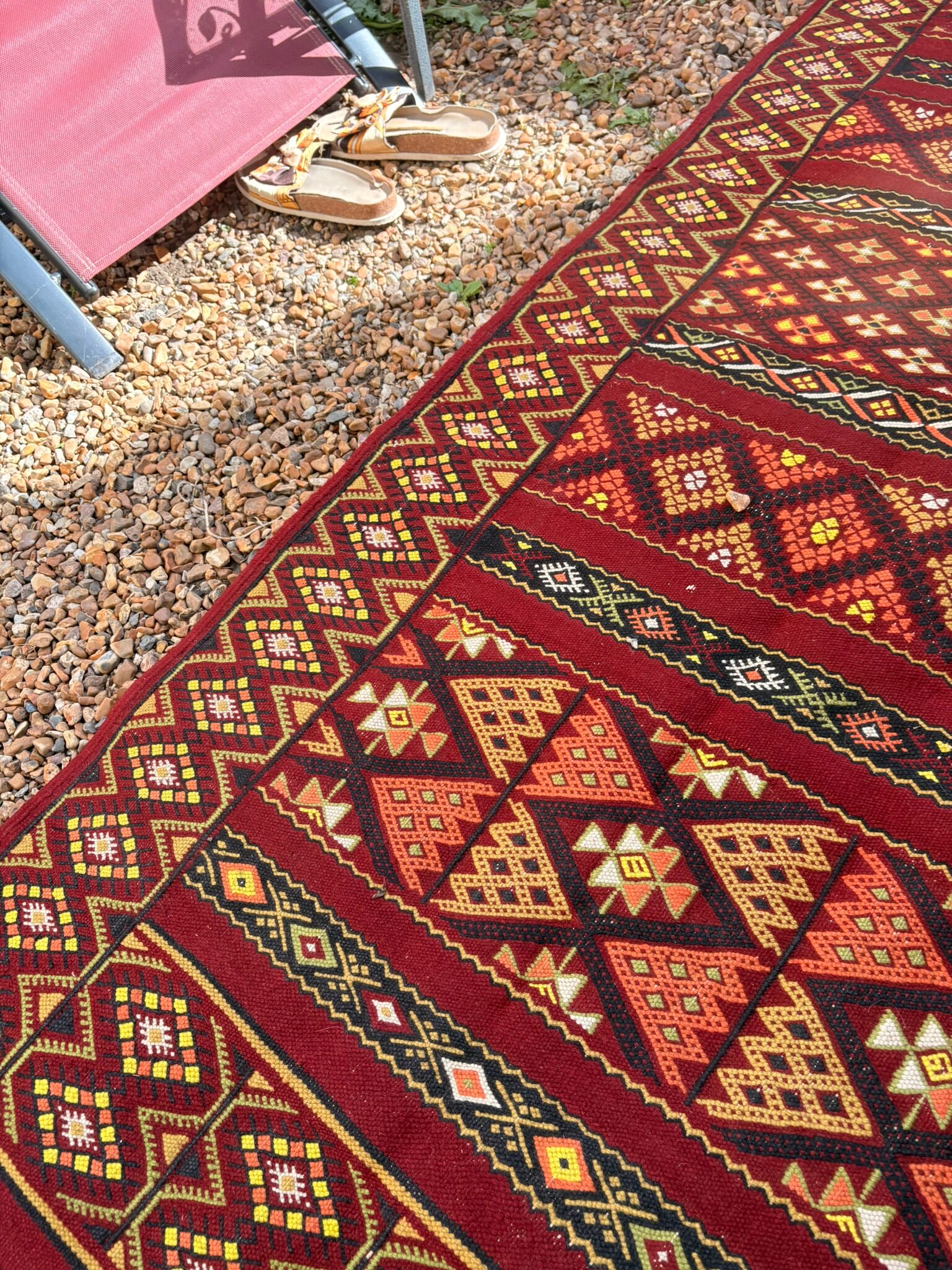Vintage Boho Chic Berber Kilim Rug 200x115 Wool Tunisia Red