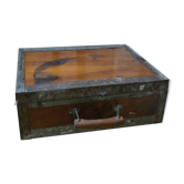 Artist's painter's case in walnut and metal from the early 20th century.