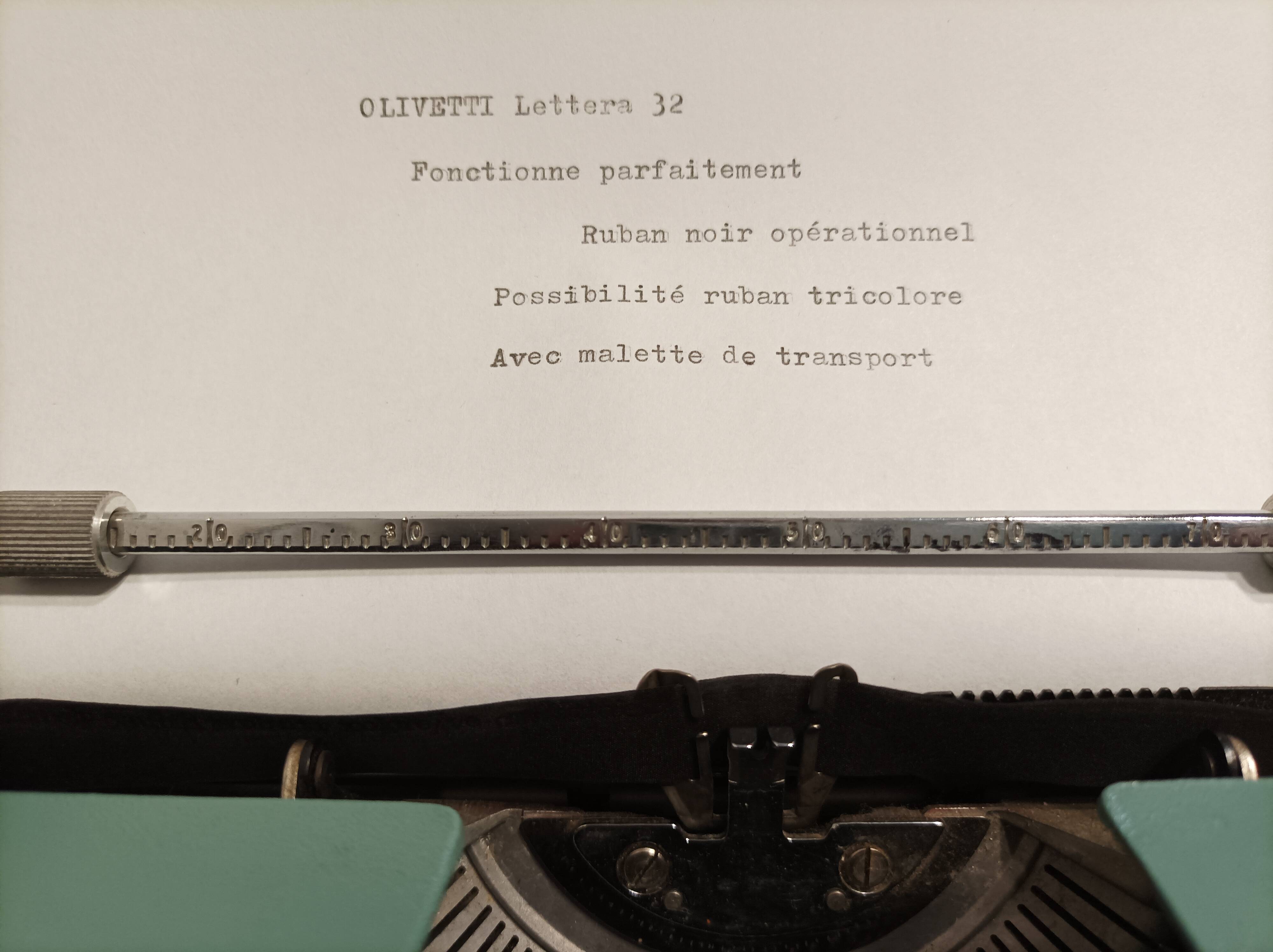 Olivetti Lettera 32 typewriter