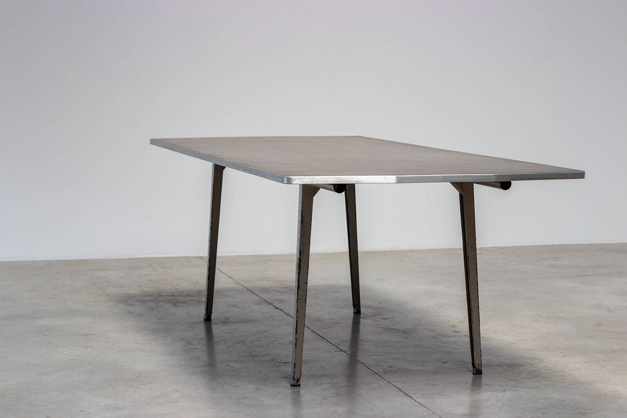 Friso Kramer for Ahrend de Cirkel Industrial table Ocatgon