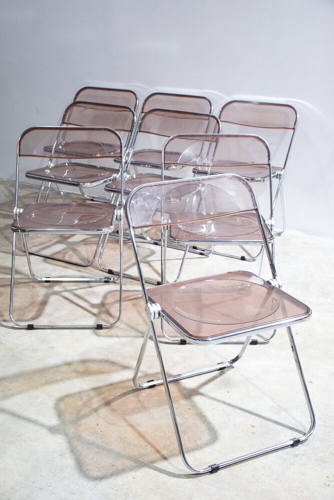 Set of eight pink Plia chairs by Giancarlo Piretti for Castelli