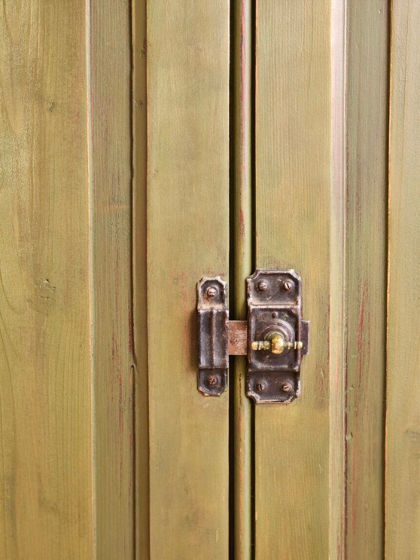 Renovated and distressed old buffet | Gaston