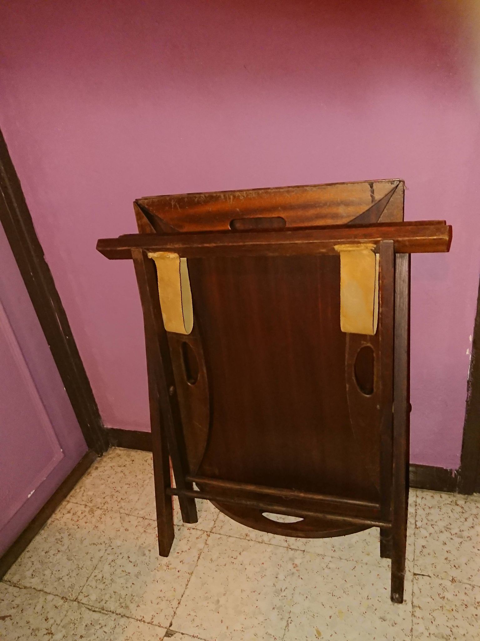 Teak wood coffee table, oval shape, folding boat style 1970
