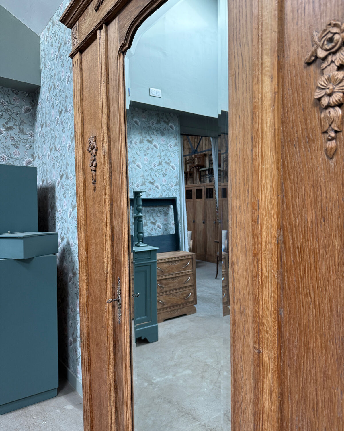 Bonnetière ancienne en chêne (rénovée)