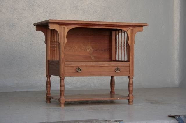 Serving art style new era 1900