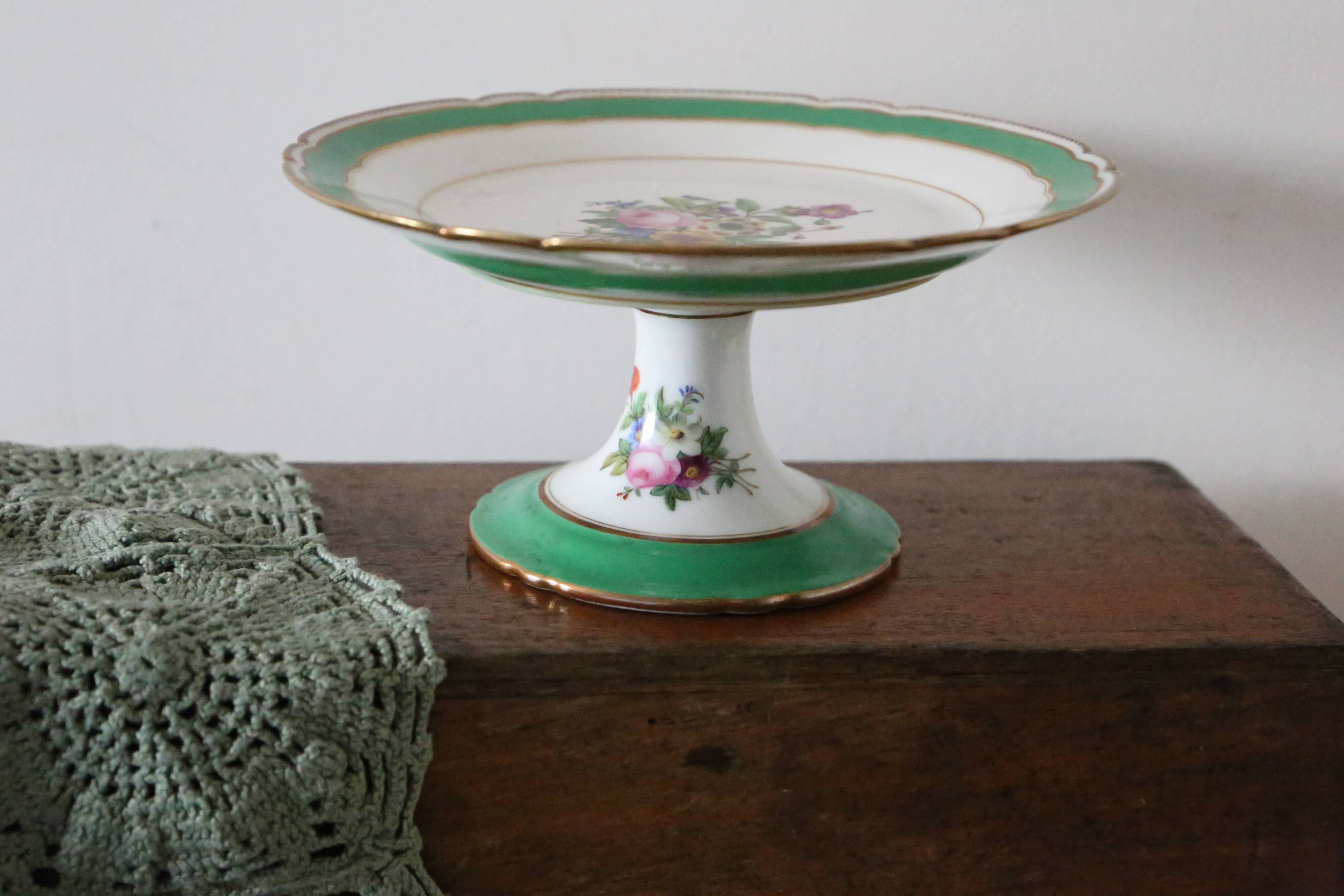 Servant dish on piedouche, for the Julienne Paris store, late 19th century