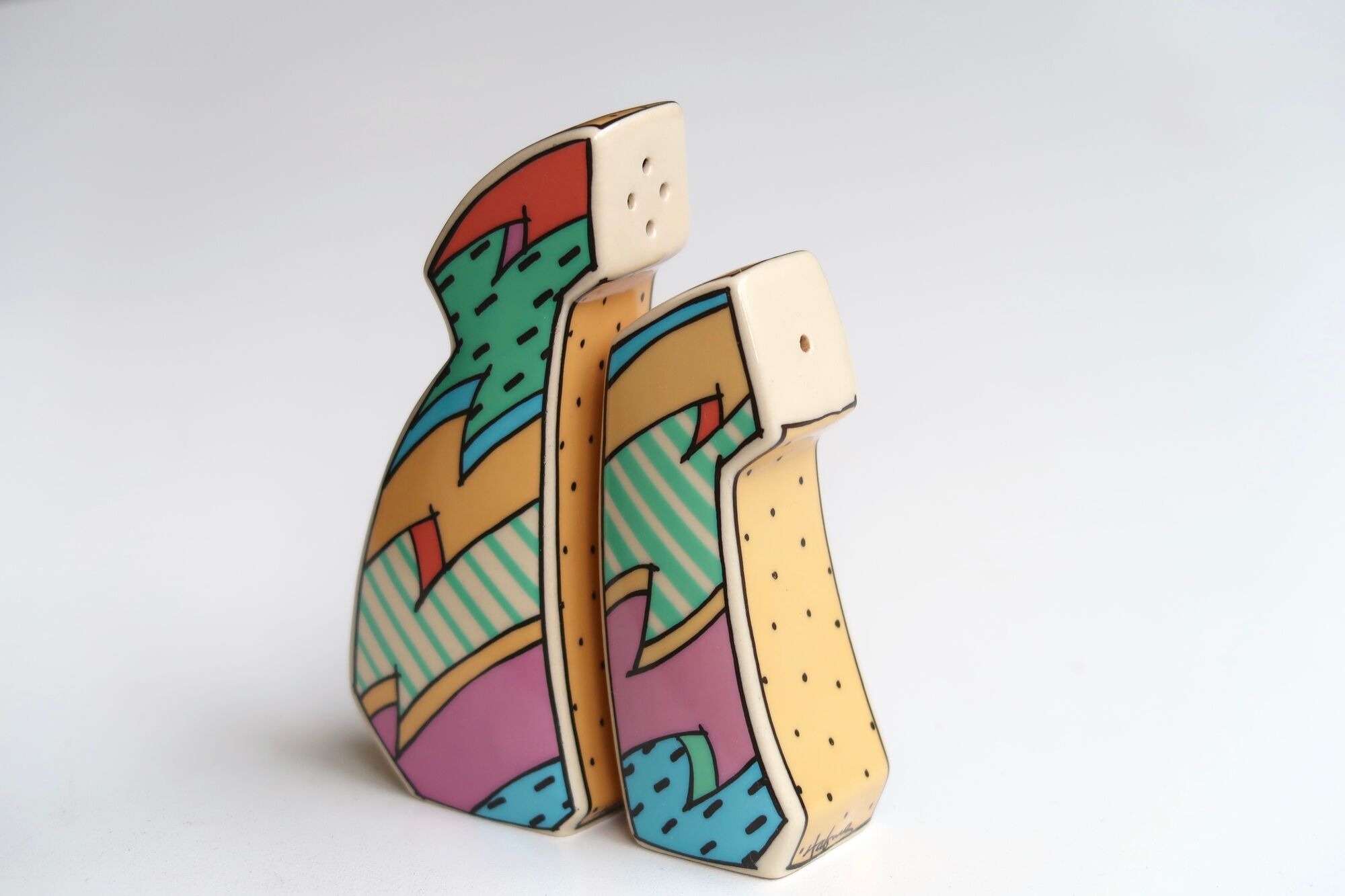 Dorothy Hafner's "flash" salt shakers for Rosenthal, 80s