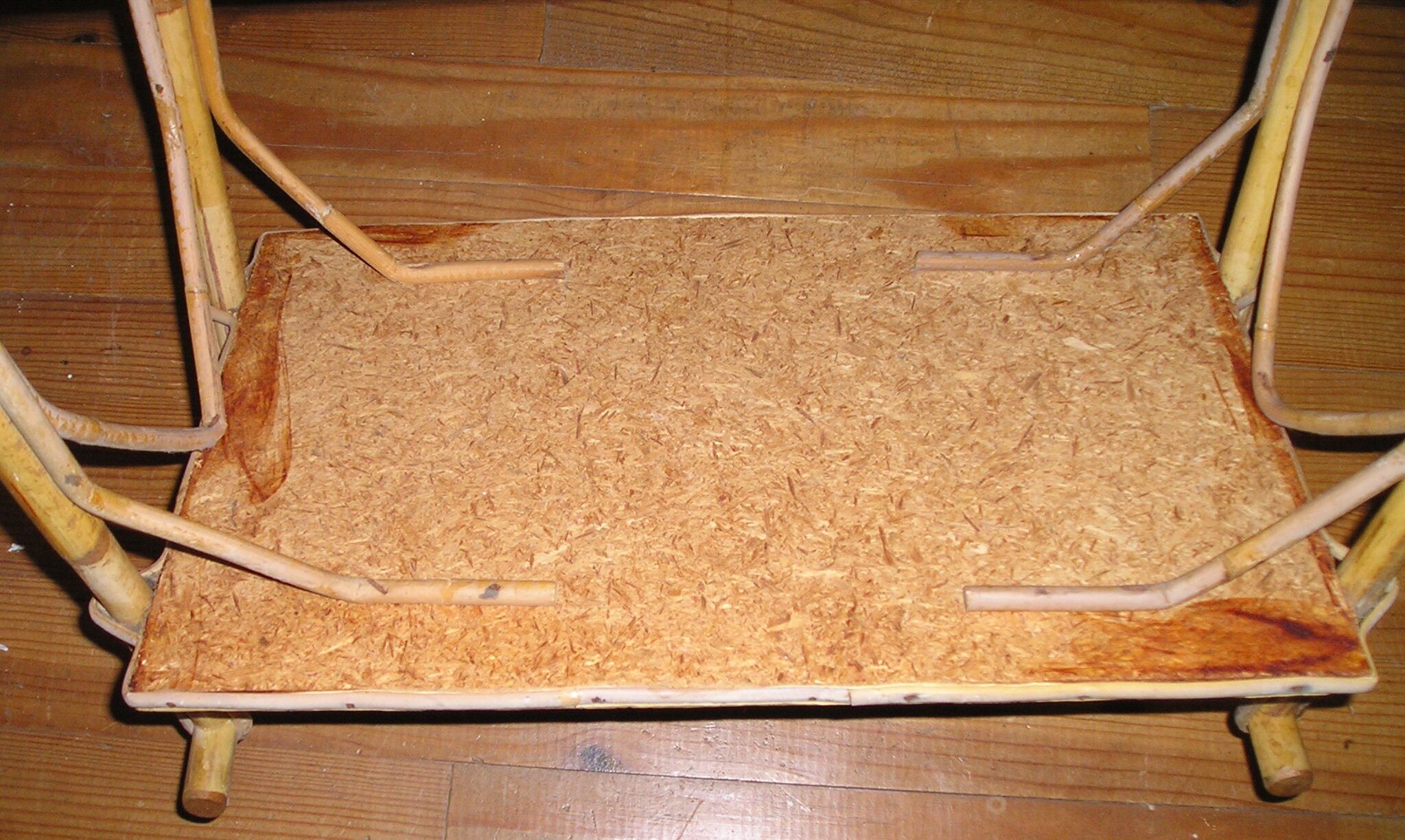 Old Wicker side table