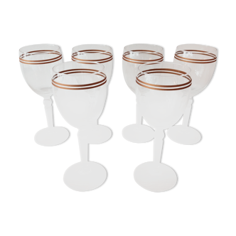 Suite de 6 verres à vin vintage