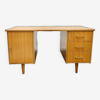 Vintage desk with spindle legs