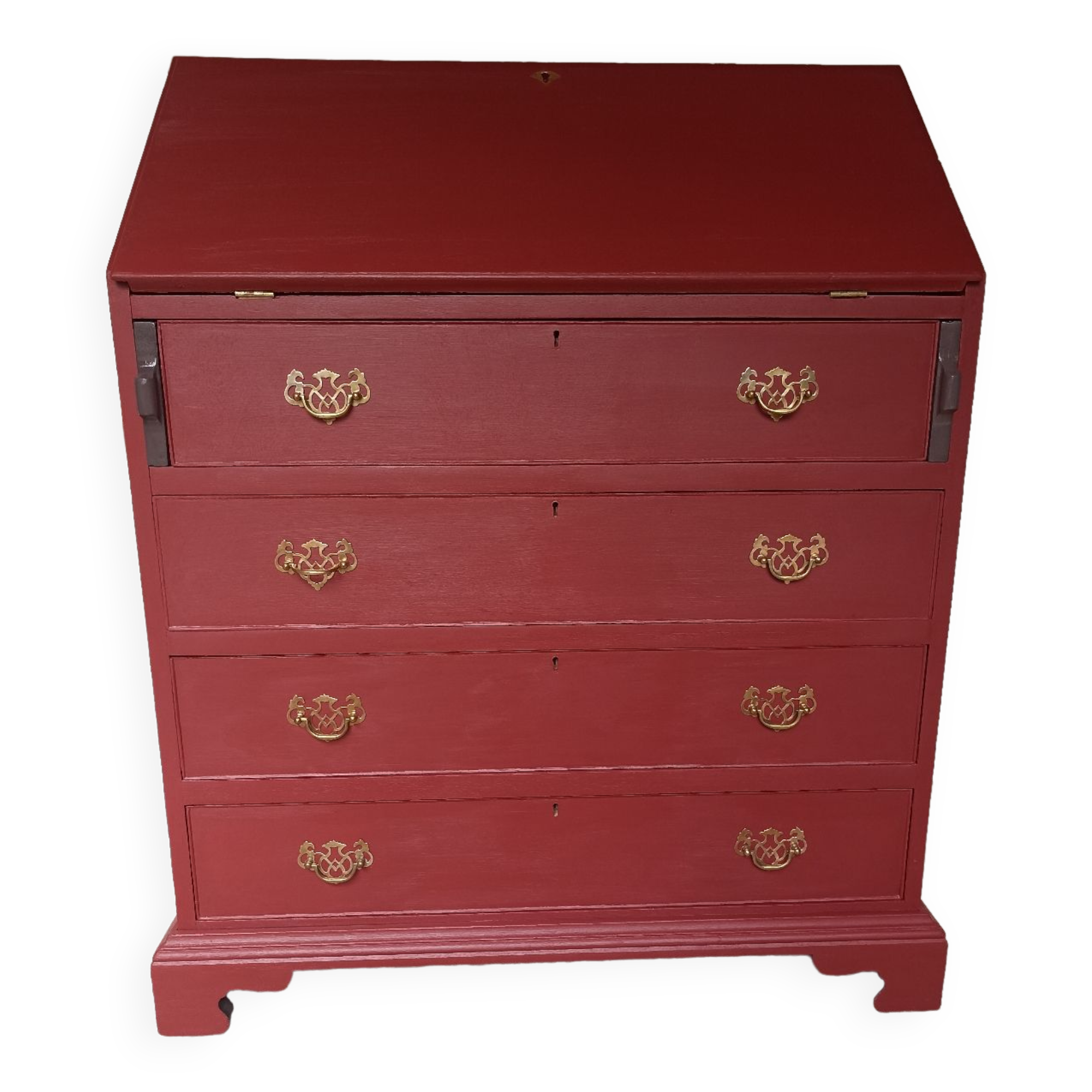 Scriban chest of drawers