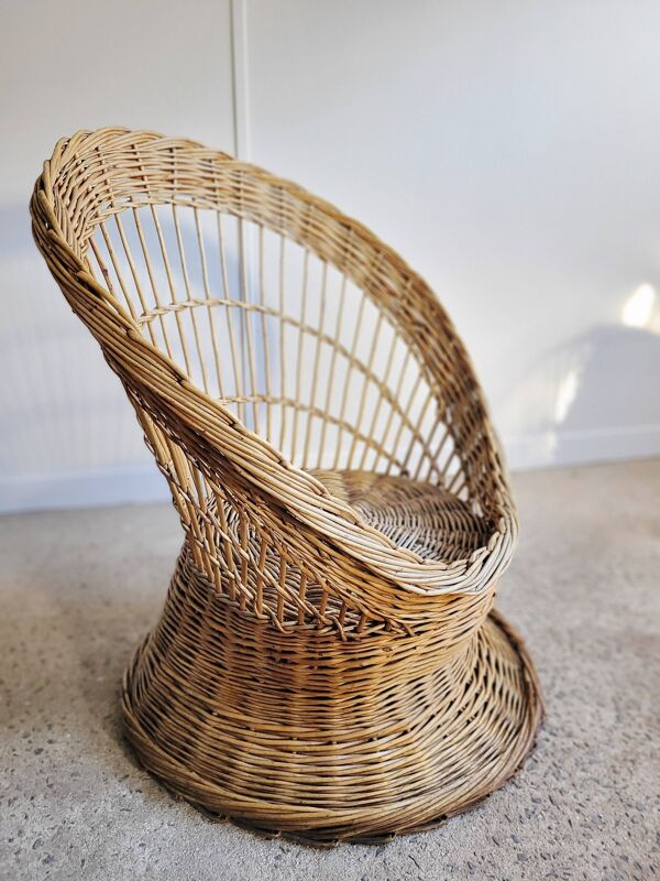 Fauteuil corbeille en osier