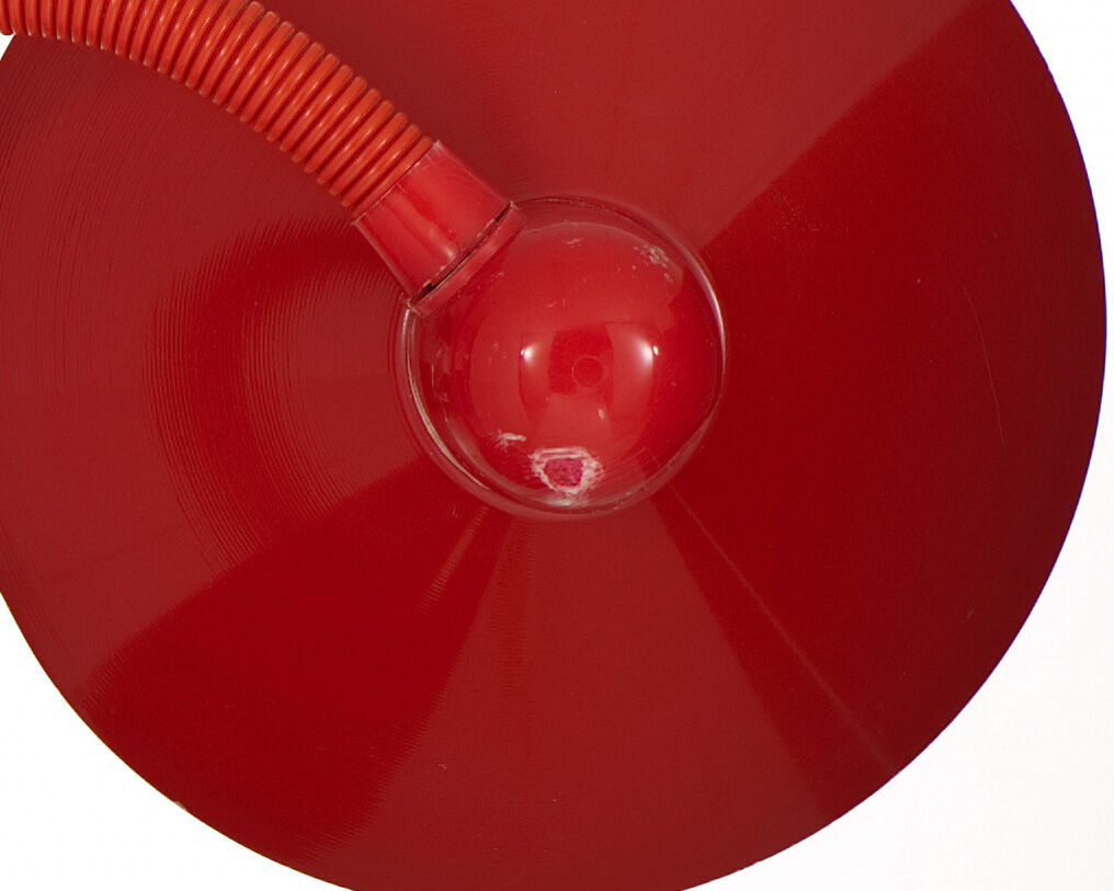 Lampe de bureau rouge vintage Aluminor