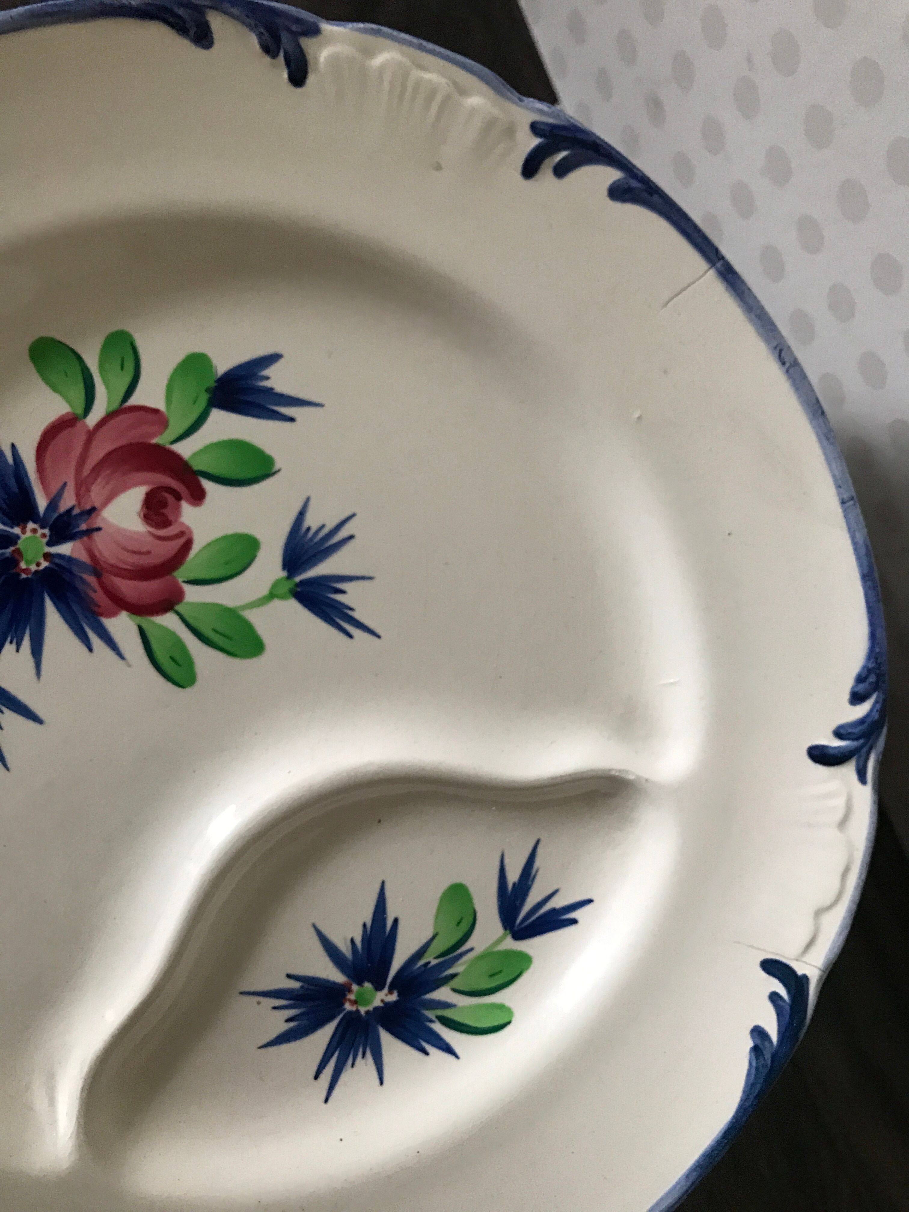 7 plates Longchamp Brehat Model Chardons