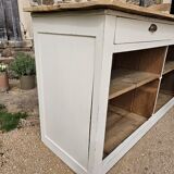 Trade furniture counter