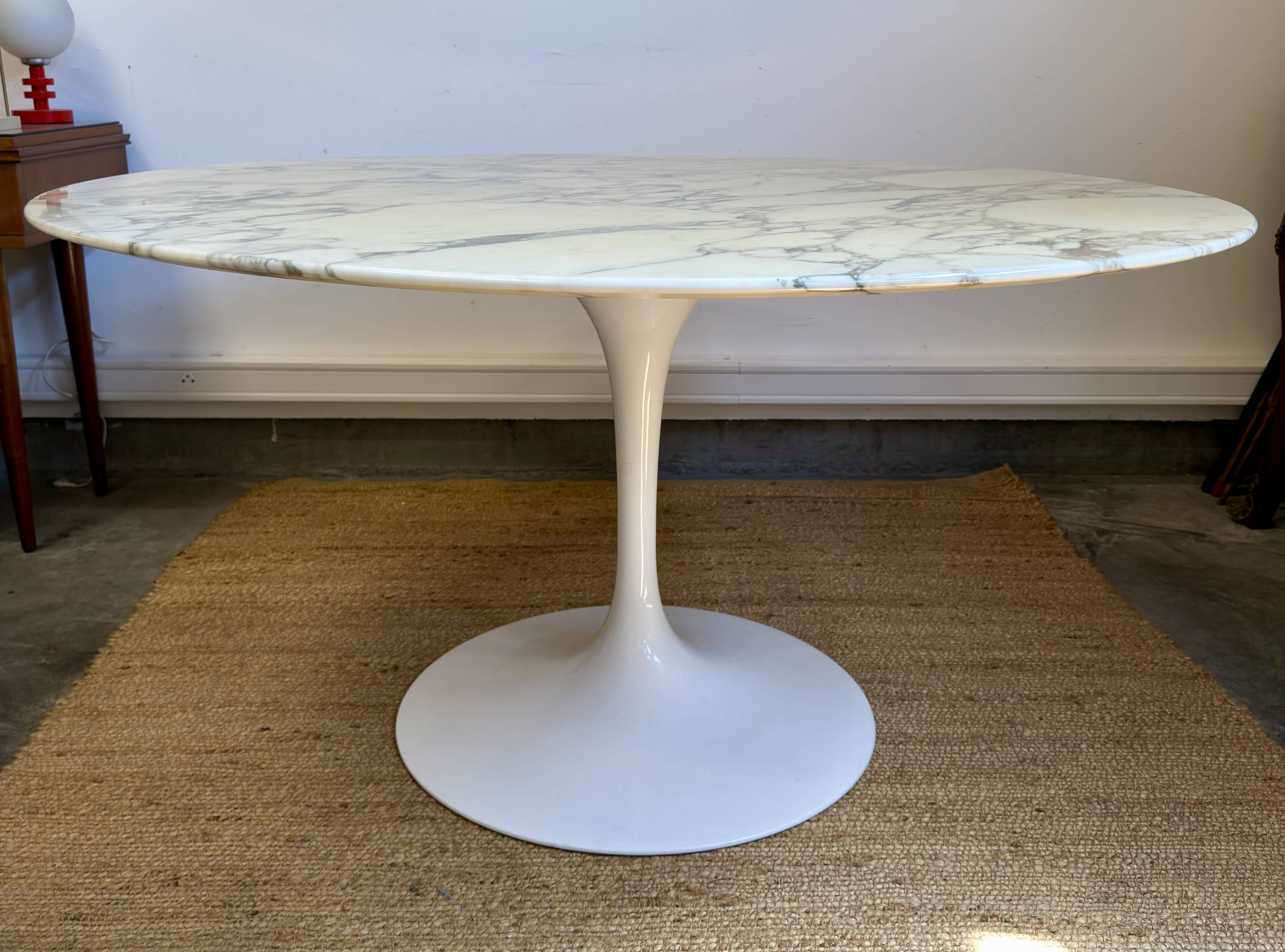 Table Tulip Knoll International par Eero Saarinen – Plateau rond en marbre
