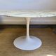Table Tulip Knoll International par Eero Saarinen – Plateau rond en marbre