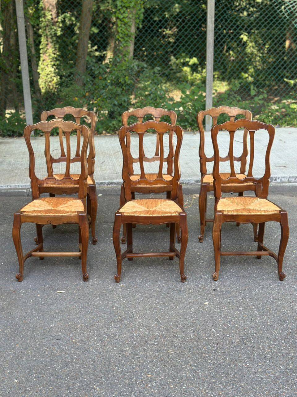 6 dining chairs in Louis XV style from the 1970s.