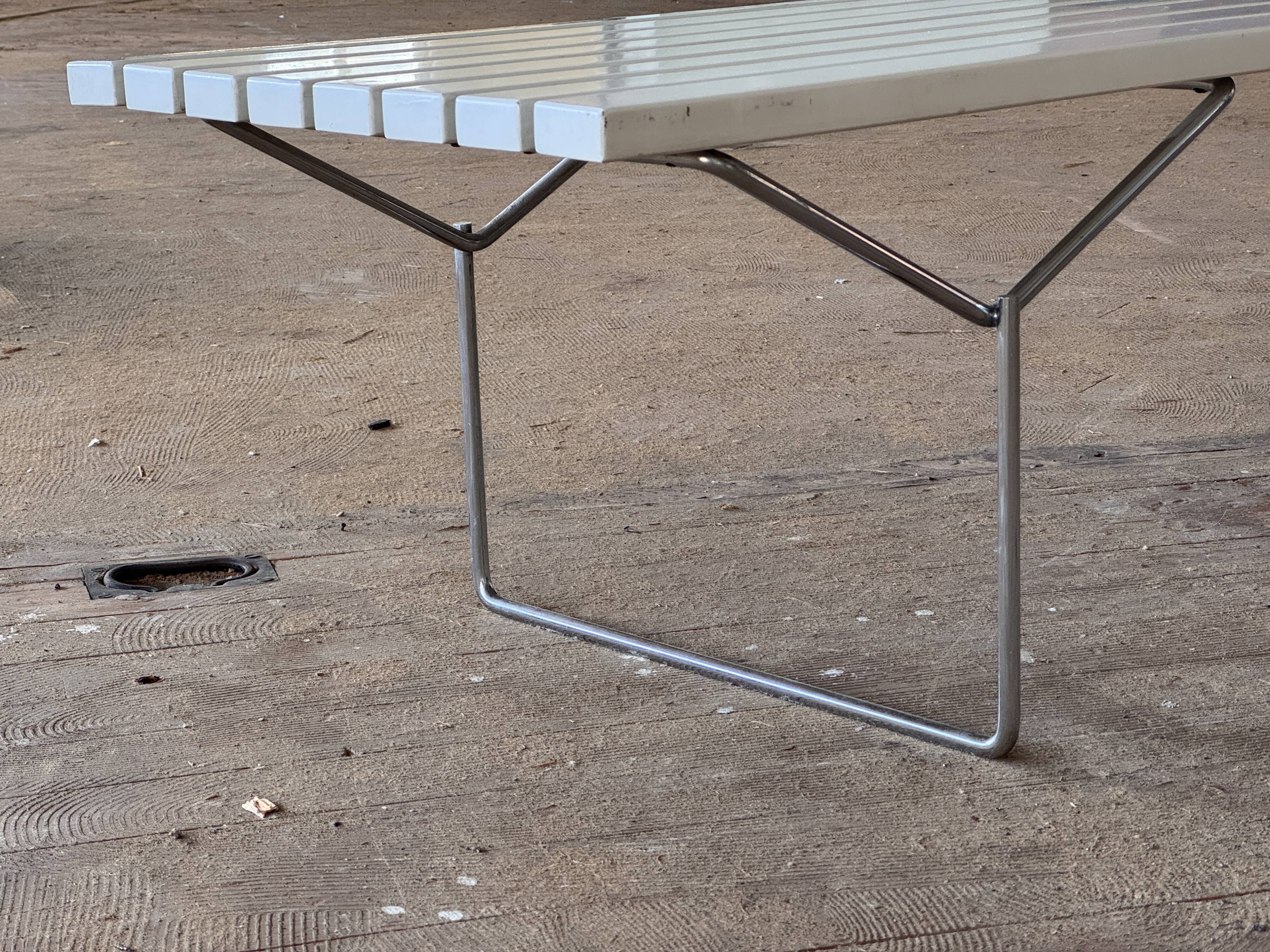 Harry Bertoia designer bench for Knoll International circa 1970