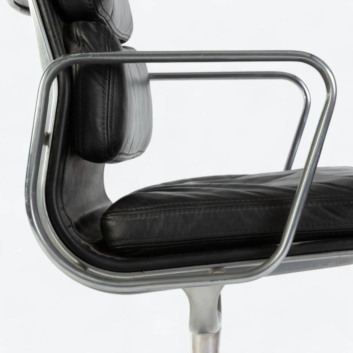 Black Herman Miller Original Eames EA408S ‘Soft Pad’ Desk Aluminium Chair