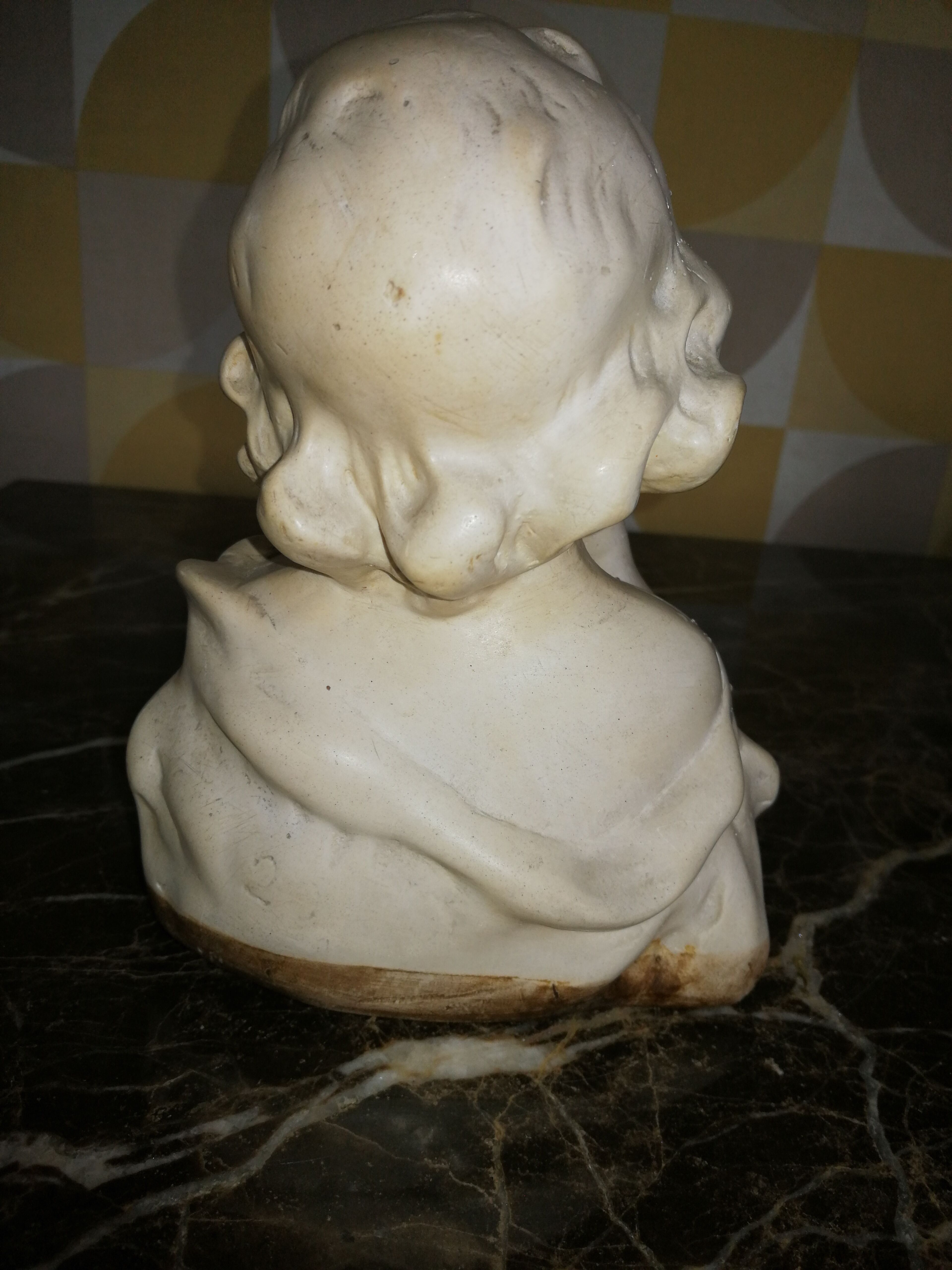 Sculpture Bust girl in plaster
