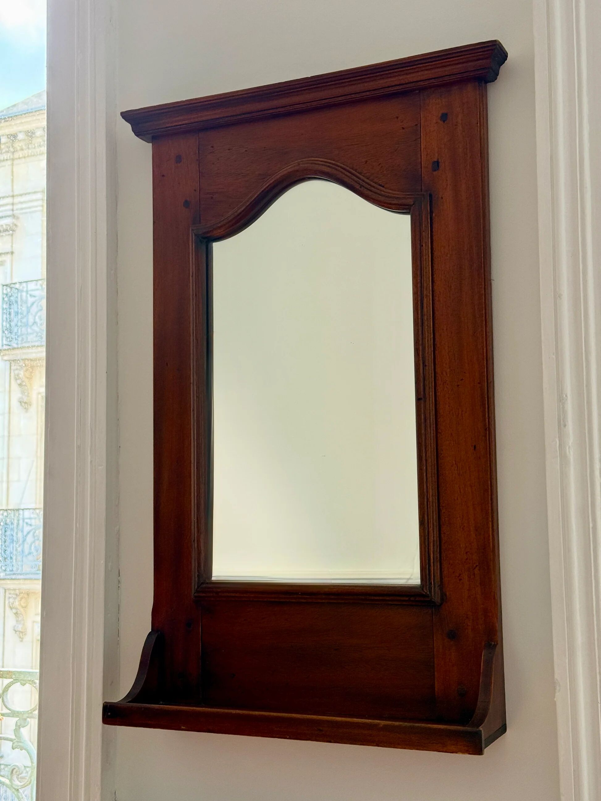 Antique wooden dressing table mirror – classic charm