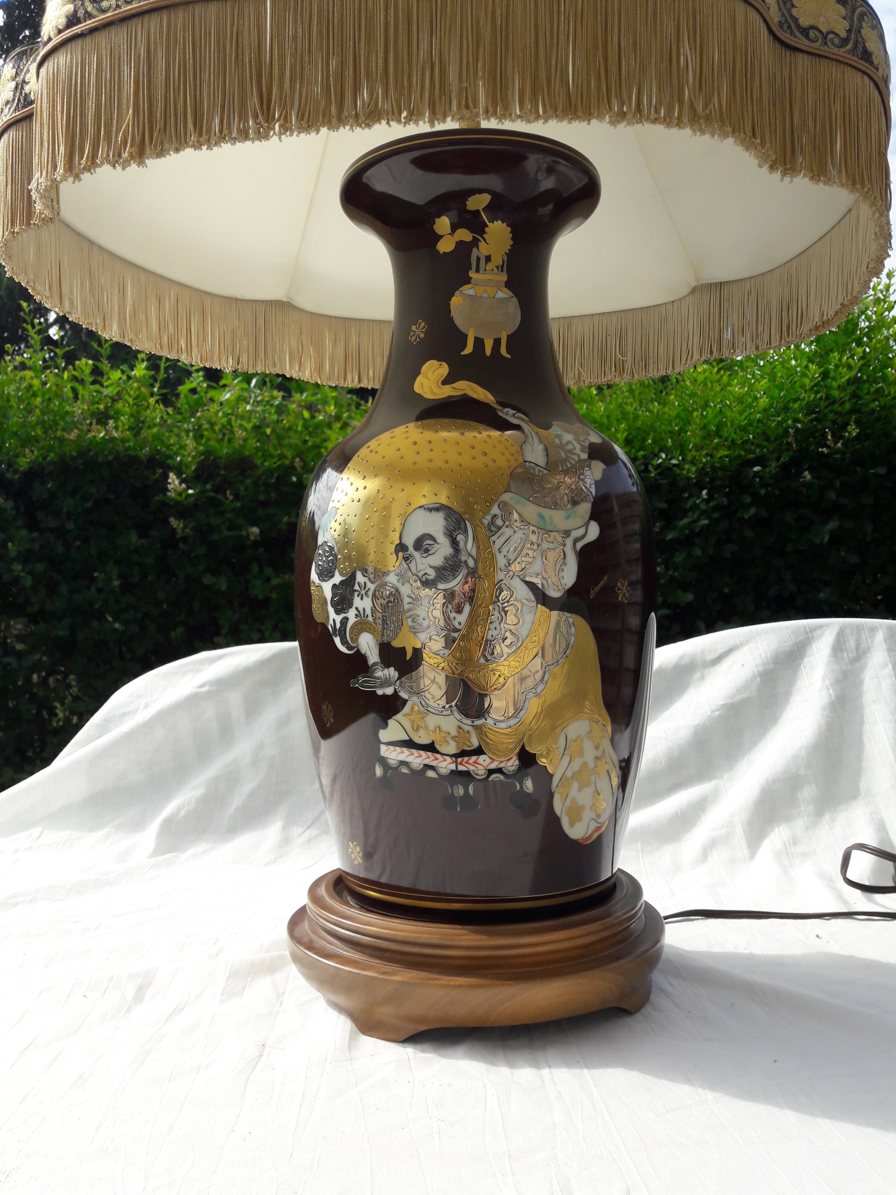 Porcelain lamp décor by Drimmer