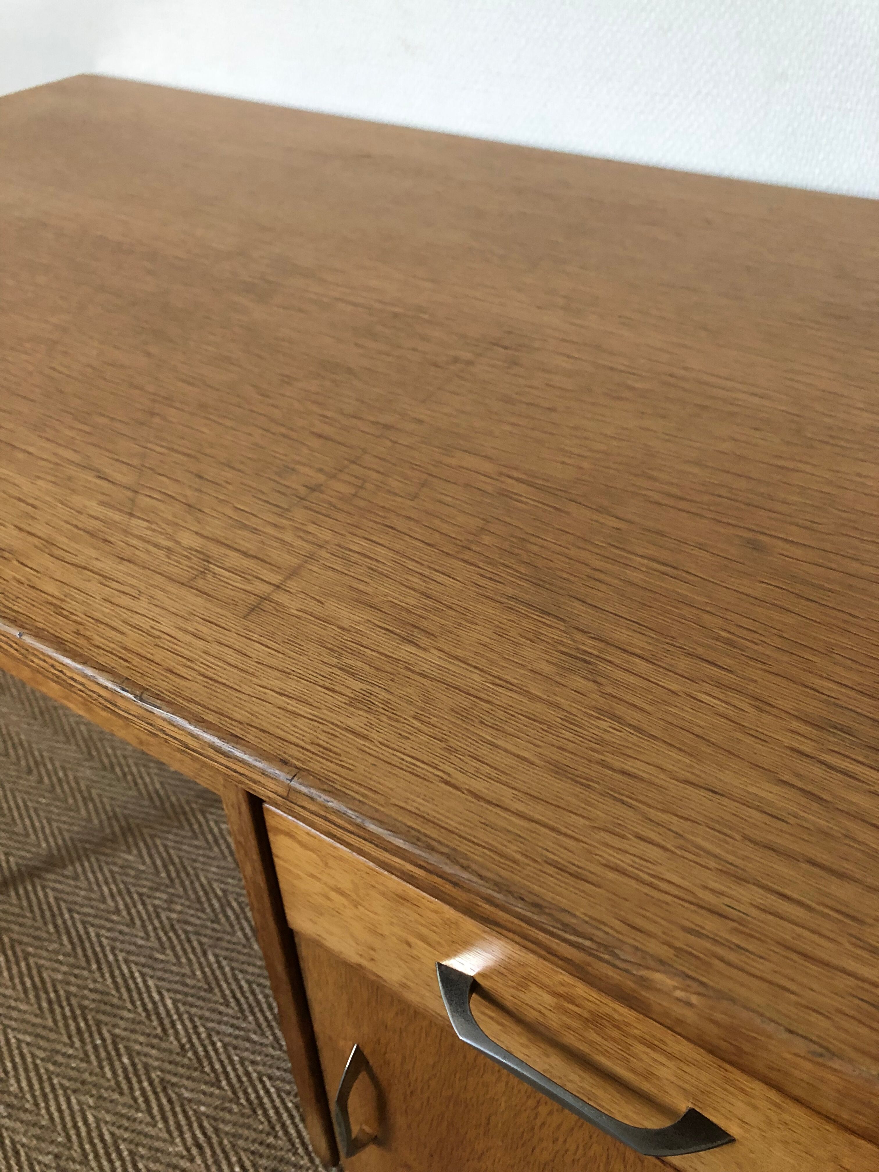 Bureau 1960