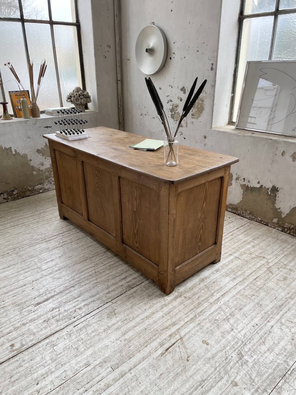 Oak and pine counter 1950