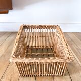 vintage wicker / rattan basket from the 70s